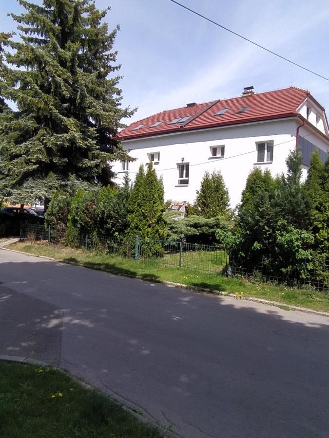 Apartman Fillomena Liptovský Mikuláš Buitenkant foto